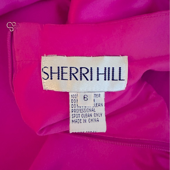SHERRI HILL Fuchsia Formal Dress 6 - Picture 6 of 8